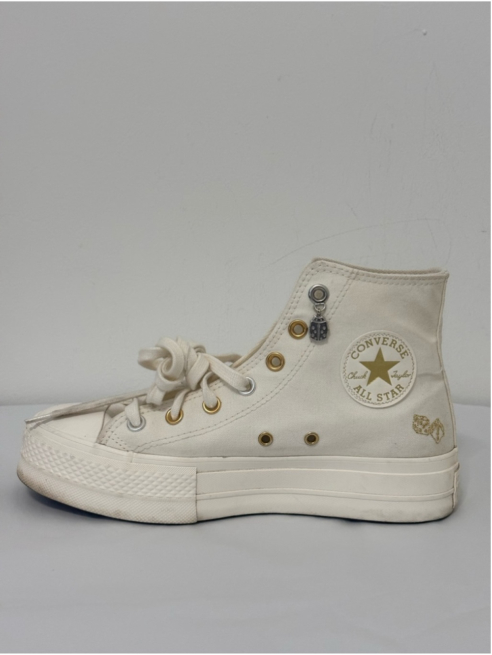 Converse Chuck Taylor All Star Lift Platform Luck Charms Hi Sneakers Sz 8 EUC - Picture 13 of 14